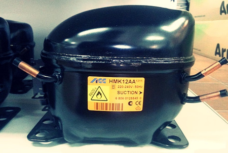 Sprężarka HMK12AA R600