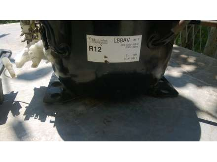 Sprężarka L88AV 150W  (-25) R12