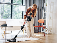 Odkurzacz ręczny OB200 Eldom